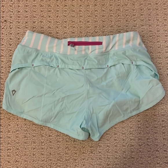 Light Blue Ivivva Size 14 Shorts - Picture 2 of 3